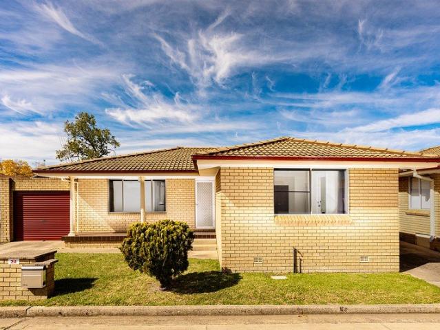 Townhouse for sale in Orange, New South Wales