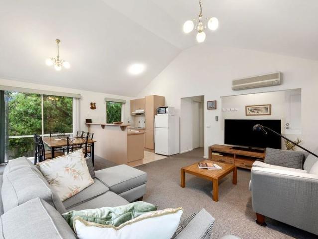 Townhouse for rent in Anglesea, Victoria