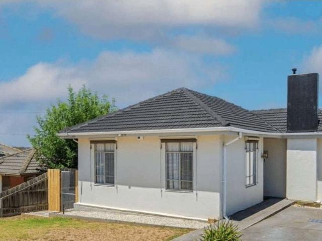 House for rent in Reservoir, Melbourne