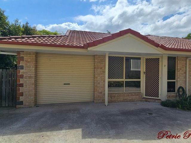 Townhouse for rent in Toombul, Queensland