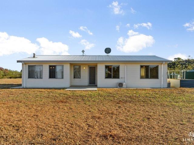 House for sale in Karakin, Western Australia