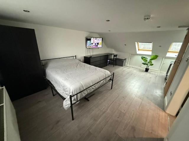 Studio for rent in London Borough of Ealing, Greenford