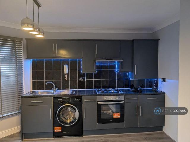 Apartment for rent in North Watford, Watford