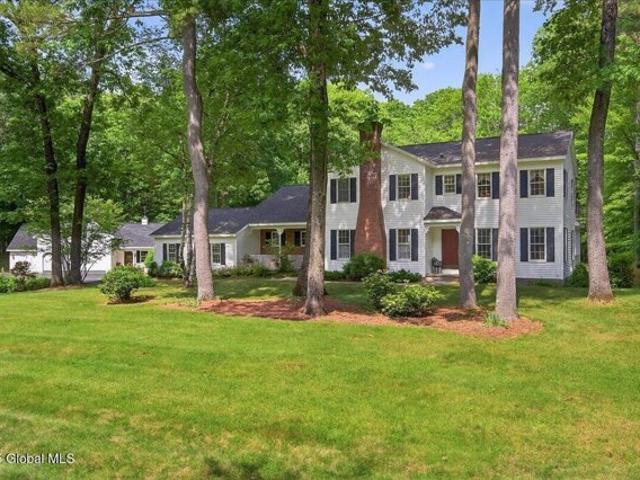 House for sale in Saratoga Springs