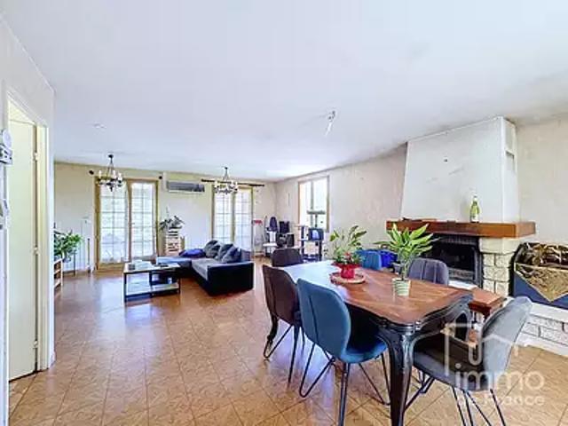 Maison vente à Gex, Léaz