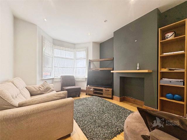 House for rent in London Borough of Croydon, Addiscombe