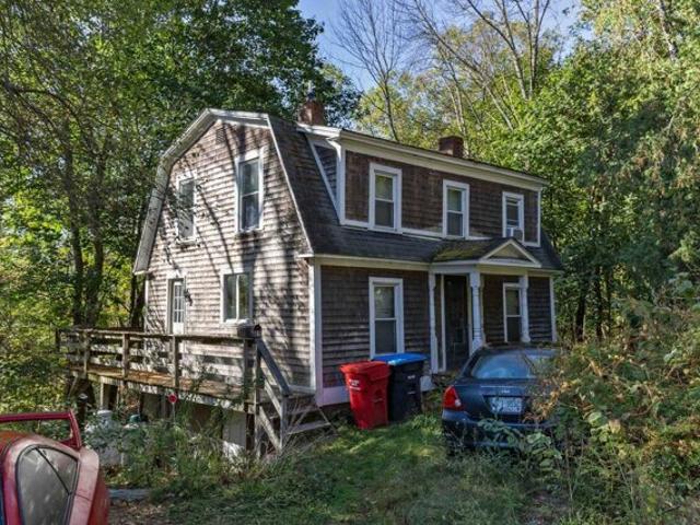 House for sale in New Hampshire