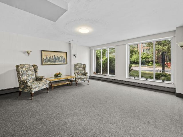 Apartment for rent in Ancaster, Ontario