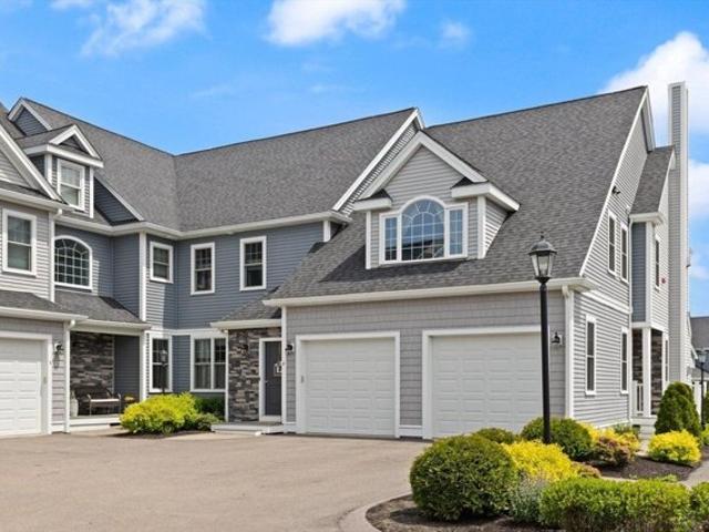 Condo for sale in Lakeville, Massachusetts