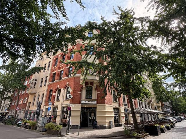 Dachgeschosswohnung kaufen in Neustadt/Süd, Köln