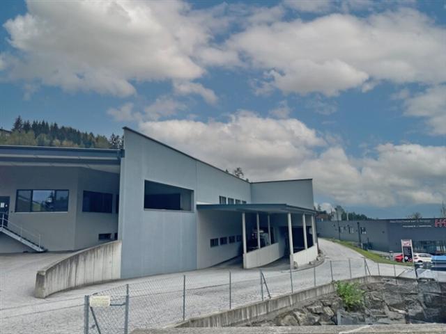 Gewerbe mieten in Weerberg, Tirol