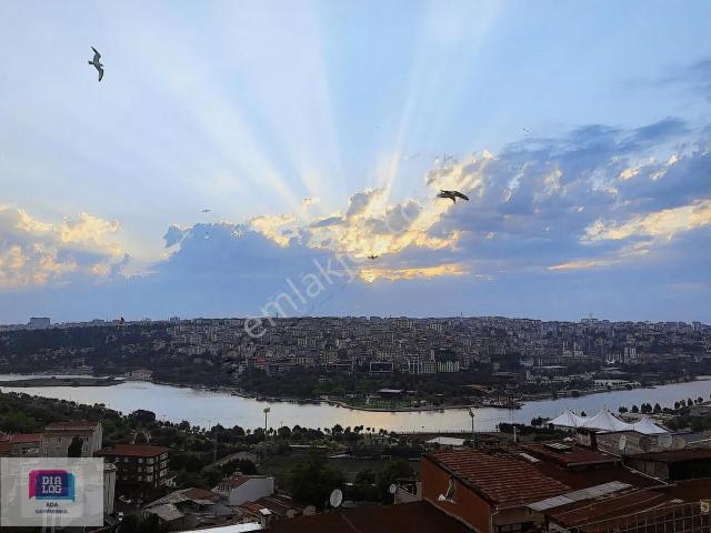 Beyoğlu, İstanbul içerisinde satılık mülk