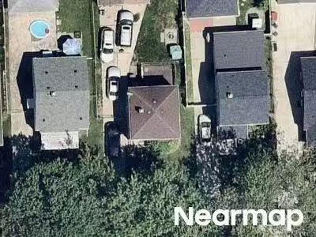 House for sale in Lincoln Park