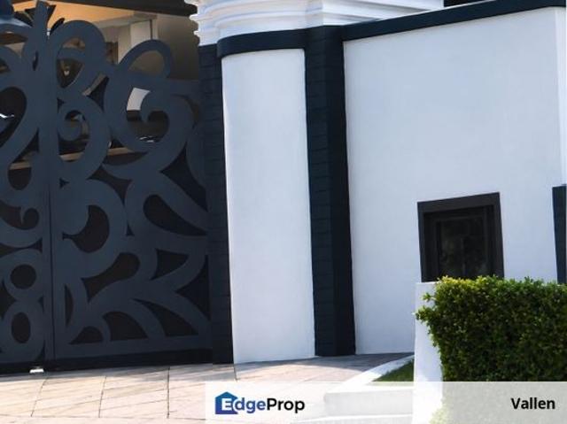 House for sale in Mukim 13, Georgetown