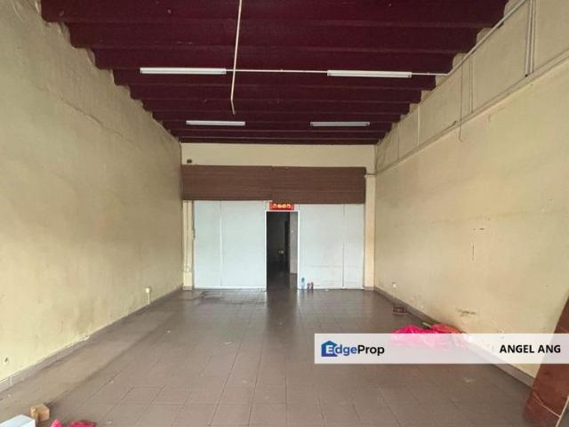 Shop for rent in Georgetown, Penang