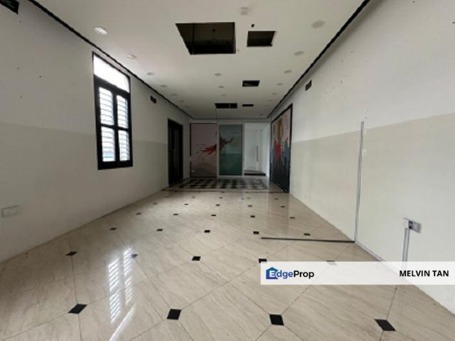 Shop for rent in George Town, Georgetown