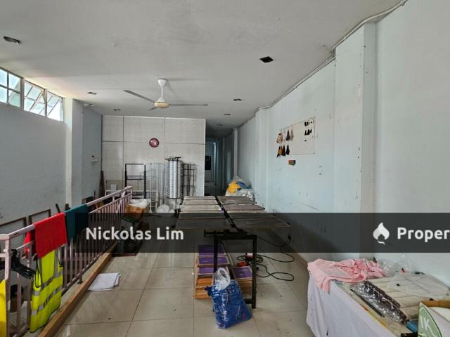 Shop for rent in Georgetown, Penang