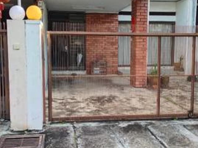Terraced House for sale in Mukim 13, Georgetown