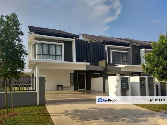 House for sale in Country Heights Damansara, Kuala Lumpur