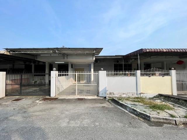 Terraced House for rent in Georgetown, Penang
