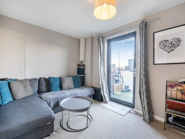 Apartment for rent in Hale Village, Tottenham Hale