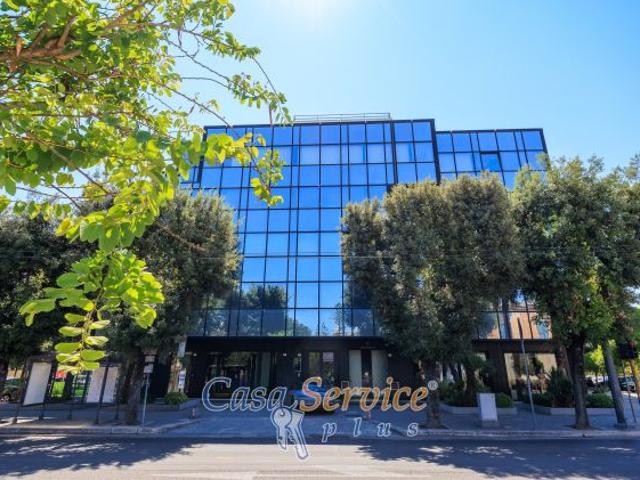 Ufficio in vendita a Puglia, Lecce