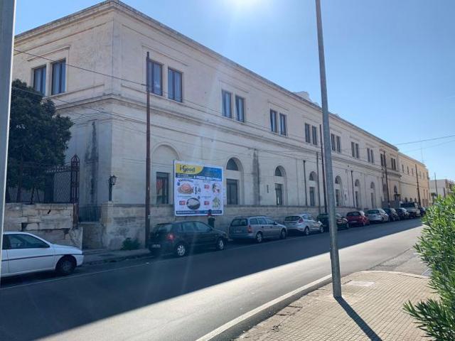 Ufficio in vendita a Puglia, Lecce