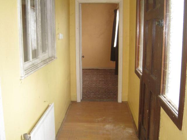 Farm for sale in Lisryan