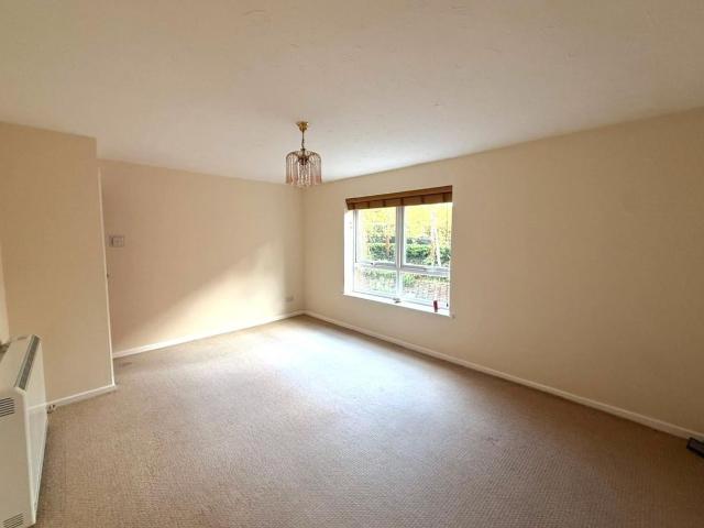 Apartment for rent in Leckhampton, Cheltenham
