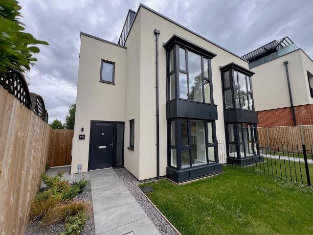 House for rent in Golden Valley, Gloucestershire