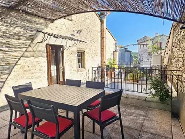 Maison vente à Nîmes, Lecques