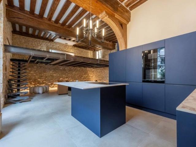 Maison vente à Paris, Île-de-France