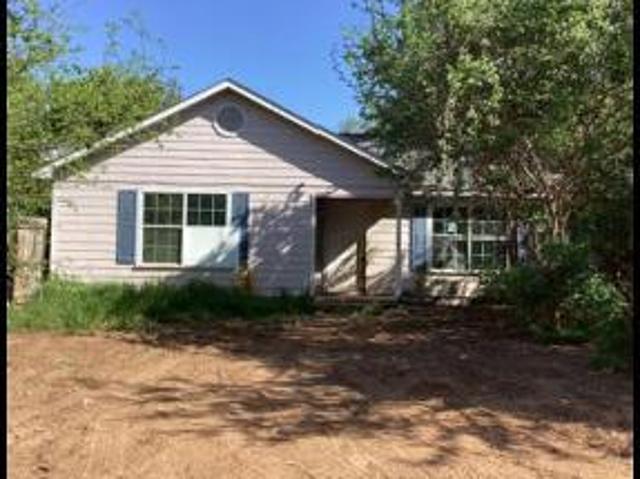 House for sale in Denison