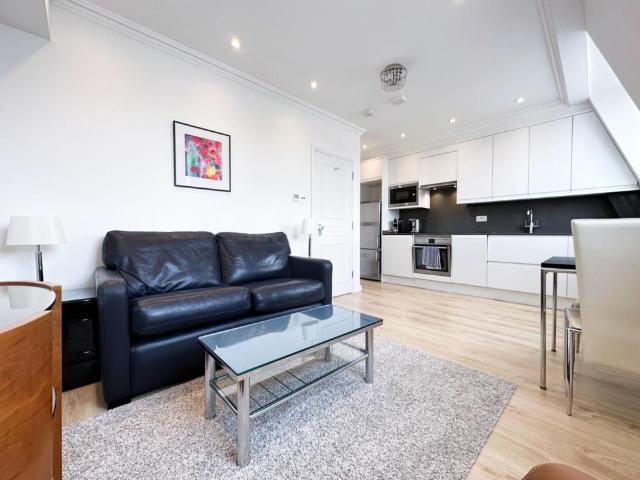 Apartment for rent in Kensal Town, Bayswater