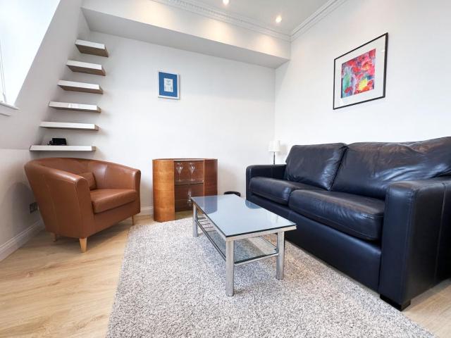 Apartment for rent in Kensal Town, Bayswater