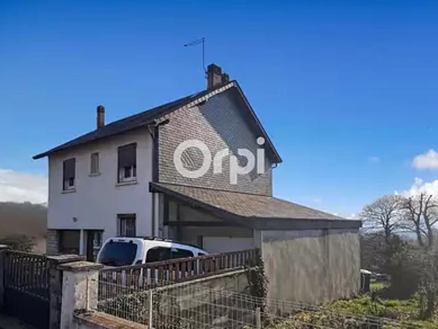 Maison vente à Oloron-Sainte-Marie, Ledeuix