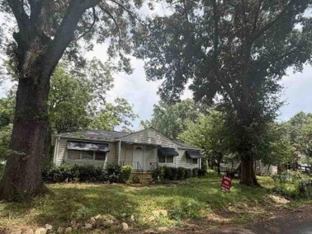House for sale in Weaver, Alabama