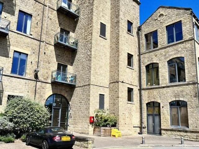 House for sale in Lower Hopton, Mirfield