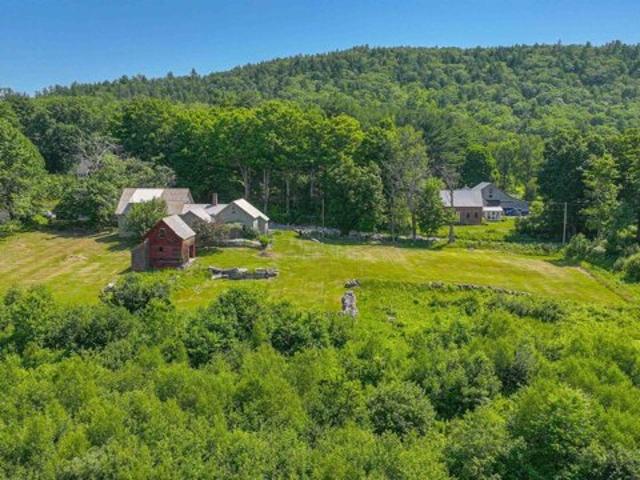 House for sale in Maine
