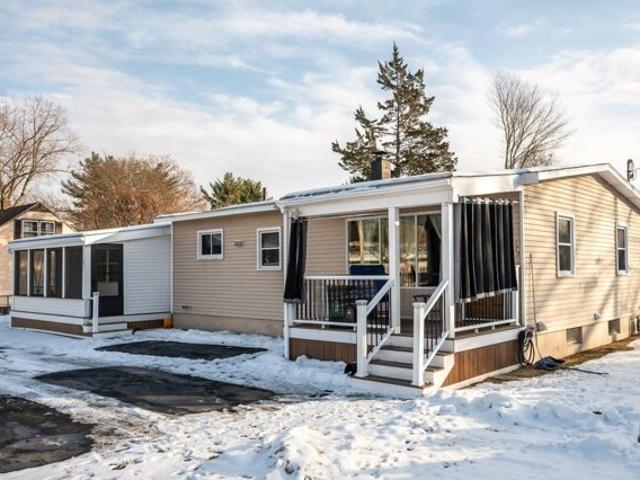 House for sale in New Hampshire