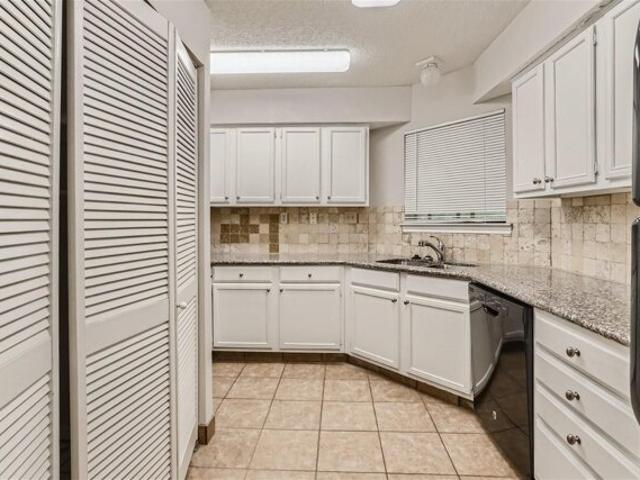 Condo for sale in Addison, Texas