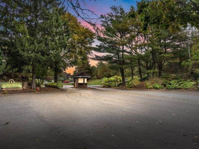 Condo for sale in Peabody, Essex County