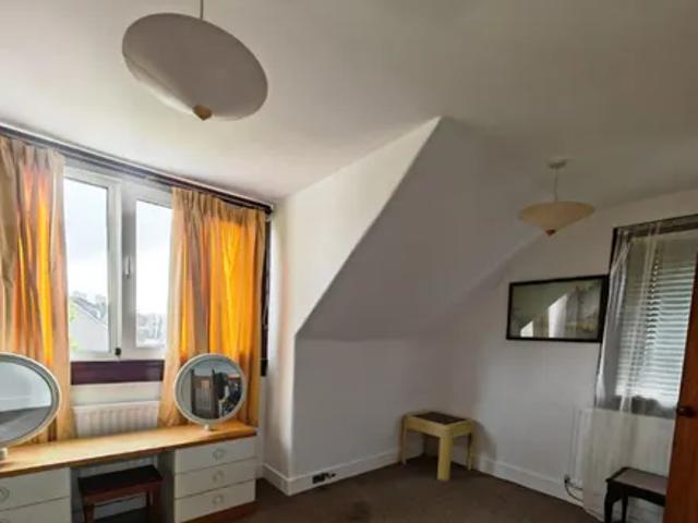 Room for rent in Auchinairn, Bishopbriggs