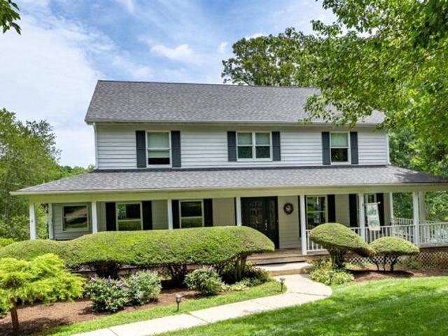 House for sale in Palmyra