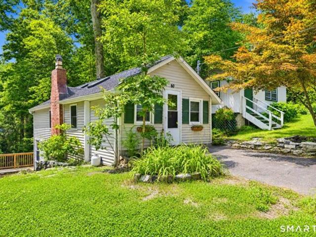 House for sale in Southbury, Connecticut