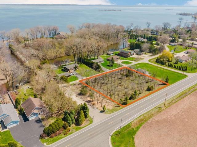 Land for sale in Oshkosh, Winnebago County