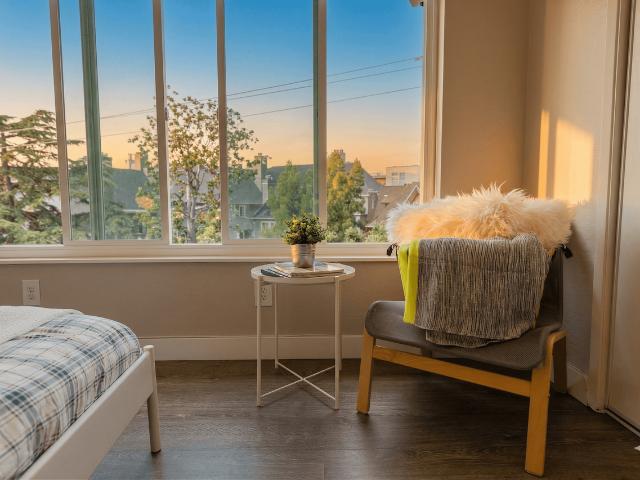 Apartment for rent in Adams Point, Oakland