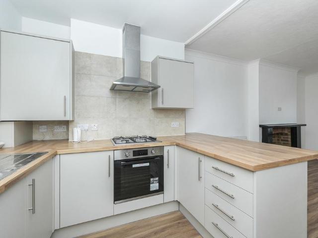 Apartment for rent in London Borough of Lewisham, Blackheath