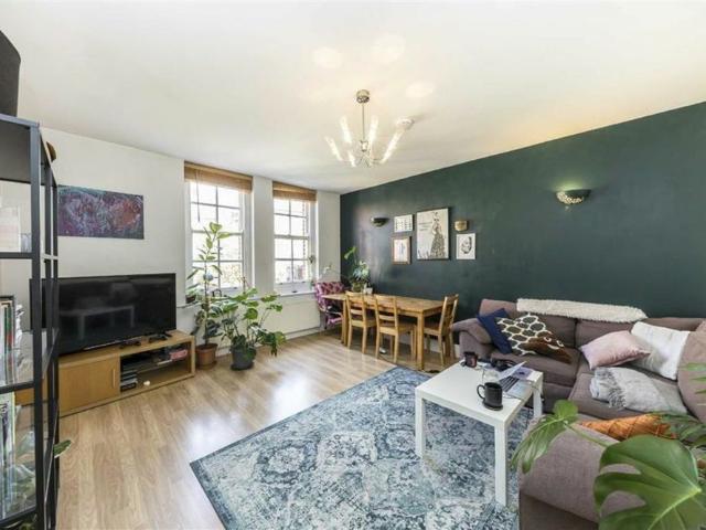 Apartment for rent in London Borough of Lewisham, Blackheath