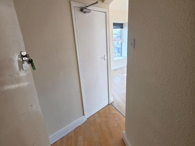 Studio for rent in Lee Bank, Greater Manchester